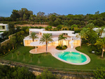 4 bedroom Villa for sale in Casares
