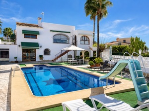 4 bedroom Villa for sale in Benissa
