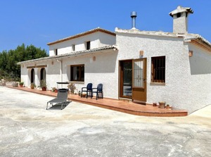 3 bedroom Villa for sale in Teulada