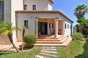 4 bedroom Villa for sale in Beniarbeig