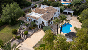 Casa de 5 dormitorios en venta en Javea