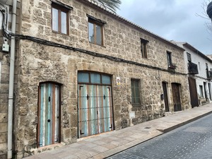 Casa de Pueblo de 7 dormitorios en venta en Javea