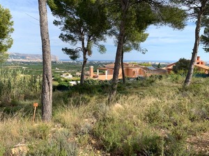Grondstuk te koop in Javea