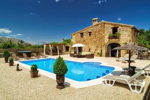 4 bedroom Finca for sale in Pedreguer