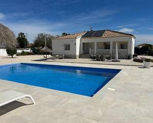 3 bedroom Finca for sale in Rafal