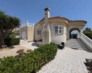 2 bedroom Villa for sale in Ciudad Quesada