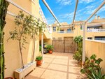 4 bedroom Townhouse for sale in Daya Vieja