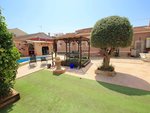 4 schlafzimmer Villa 
zum verkauf in Benijofar 