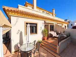 3 bedroom Townhouse for sale in Villamartin