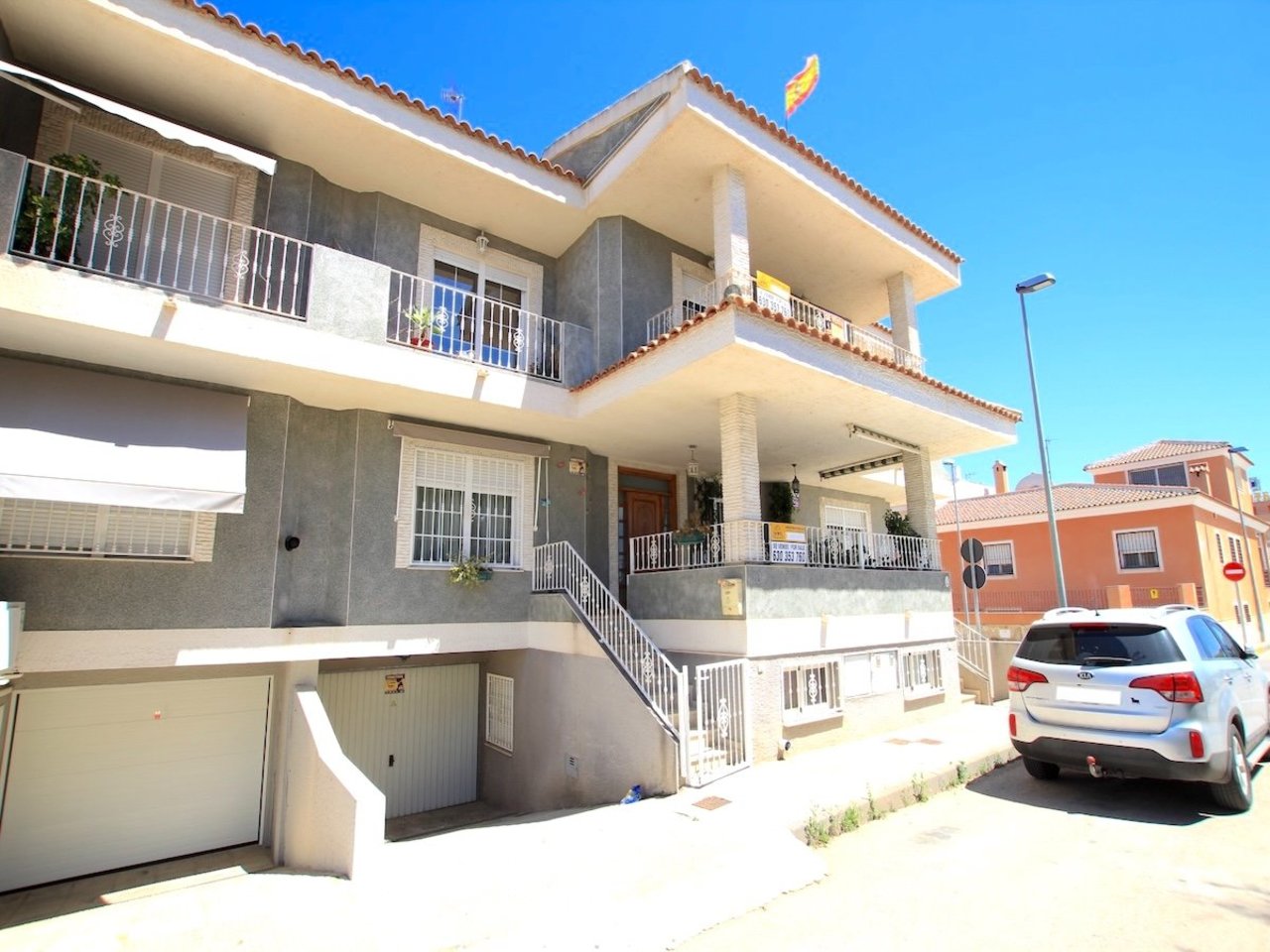 3 bedroom Townhouse for sale in Los Palacios