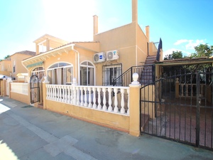 2 bedroom Townhouse for sale in Los Balcones