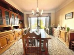 5 bedroom Villa for sale in Benejuzar