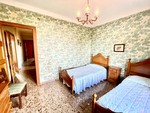 5 bedroom Villa for sale in Benejuzar