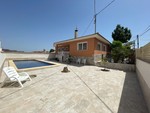 6 bedroom Villa for sale in Benijofar