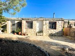 5 bedroom Finca for sale in Crevillente