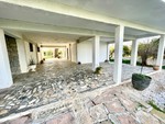 5 bedroom Villa for sale in Benejuzar