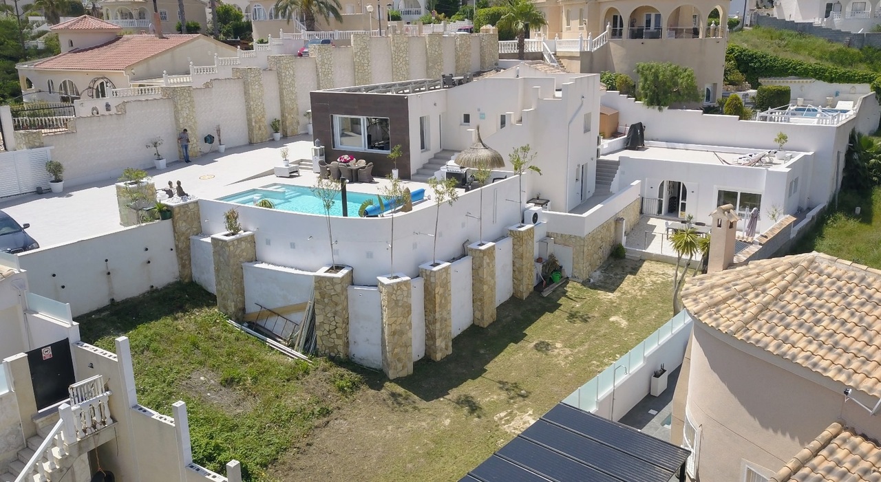 6 soverom Villa til salgs i Rojales 