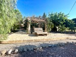 5 bedroom Finca for sale in Crevillente