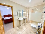 4 bedroom Villa for sale in Daya Nueva