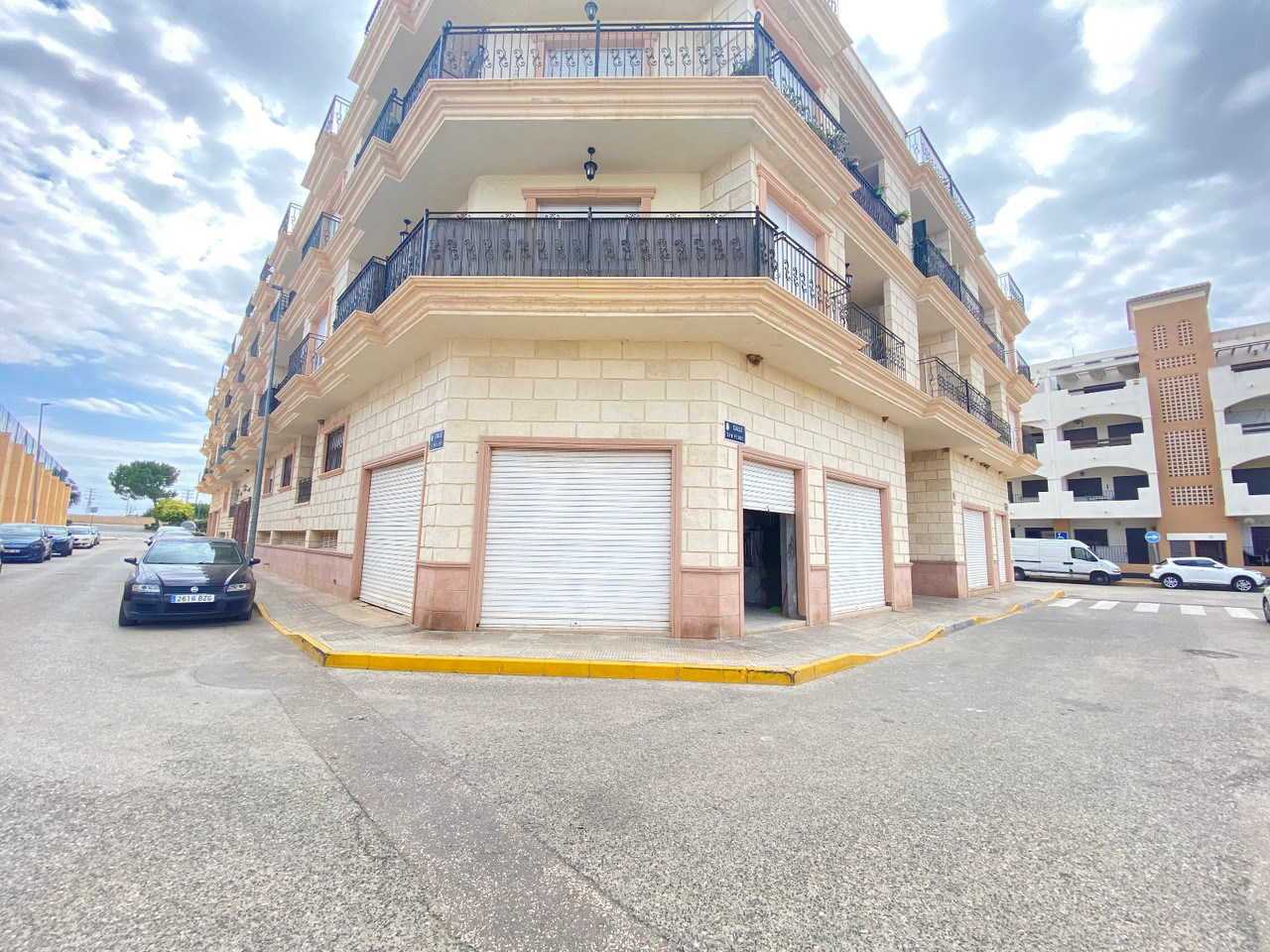 1 bedroom Comercial se vende en Formentera del Segura