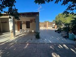 6 bedroom Finca for sale in Elche