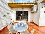 5 bedroom Villa for sale in Benejuzar