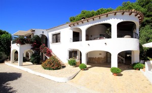 4 bedroom Villa for sale in Moraira