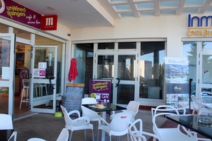 Commercial for sale in Villamartin
