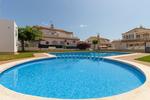 3 bedroom Rijtjes Huis te koop in Torrevieja