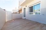 2 bedroom Adosado se vende en Torrevieja 
