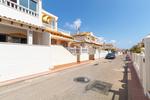 3 bedroom Rijtjes Huis te koop in Torrevieja