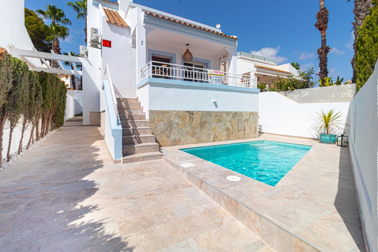 3 schlafzimmer Villa 
zum verkauf in Orihuela Costa