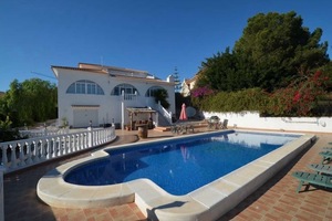 5 bedroom Villa for sale in Alicante
