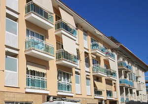 Piso de 3 dormitorios en venta en Javea