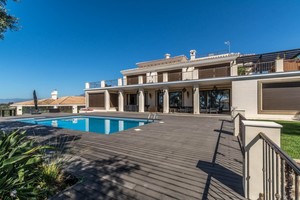 7 bedroom Villa for sale in Elviria