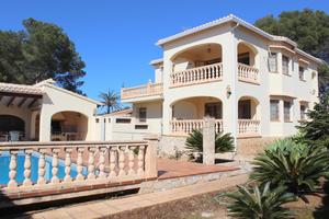 5 Slaapkamer Villa te koop in Javea