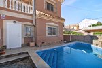 6 bedroom Villa for sale in El Mojon