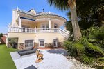 5 bedroom Villa for sale in Pinar de Campoverde