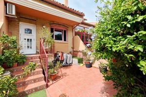 5 bedroom Townhouse for sale in Torre de la Horadada