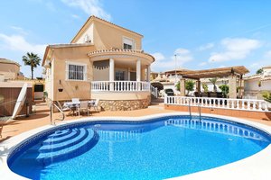 4 sovrum Villa till salu i Pinar de Campoverde