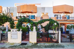 3 bedroom Townhouse for sale in Villamartin
