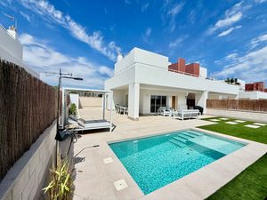 3 bedroom Villa for sale in Pilar de la Horadada