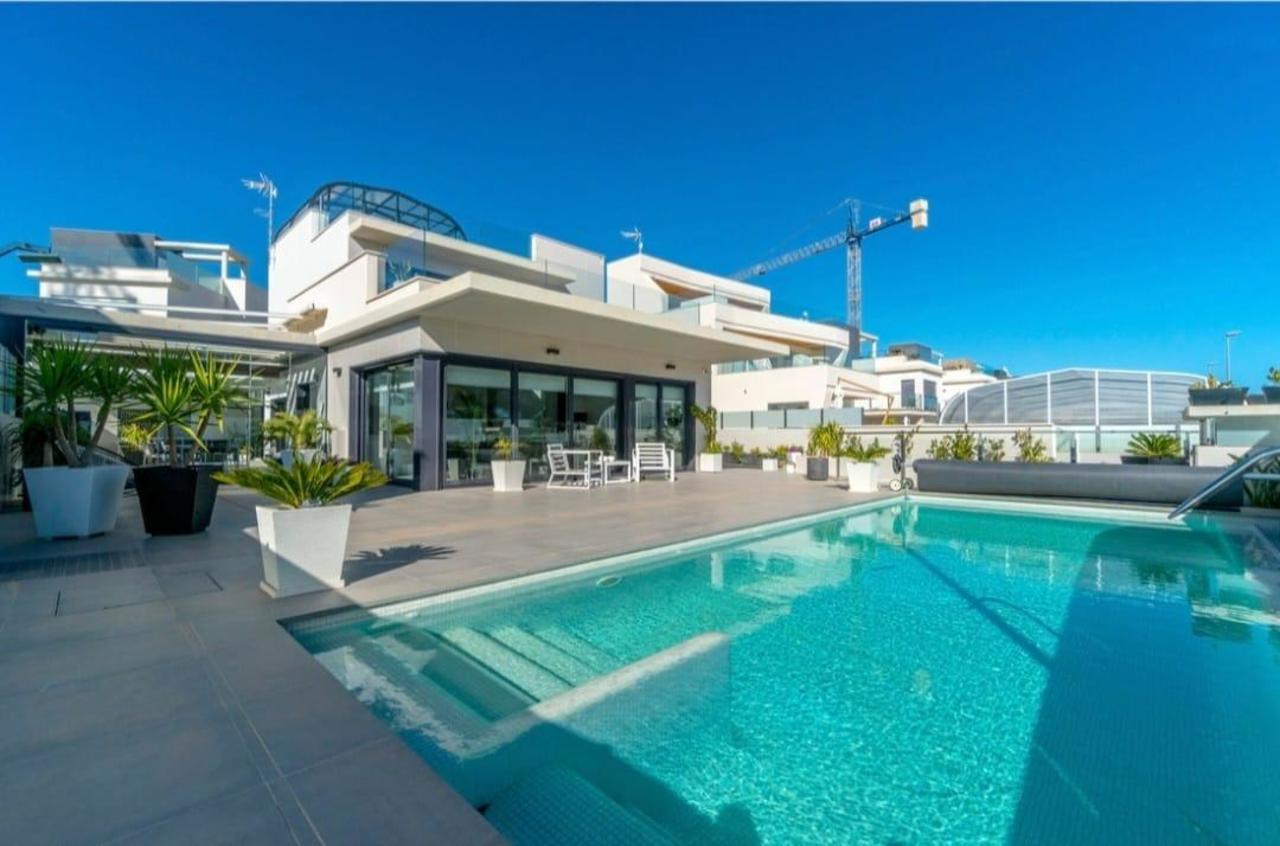 3 soverom Villa til salgs i Orihuela Costa