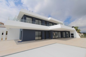 4 slaapkamer Villa te koop in Teulada