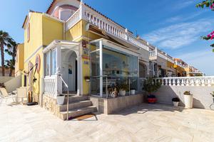 2 slaapkamers Geschakelde woning te koop in Orihuela Costa