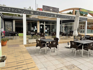Commercial for sale in Pinar de Campoverde