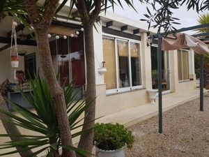 3 bedroom Villa for sale in Novelda
