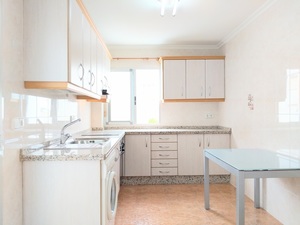 2 bedroom Appartement te koop in Alicante