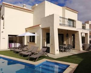 4 bedroom Villa for sale in Roda