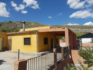 4 bedroom Villa for sale in Villena